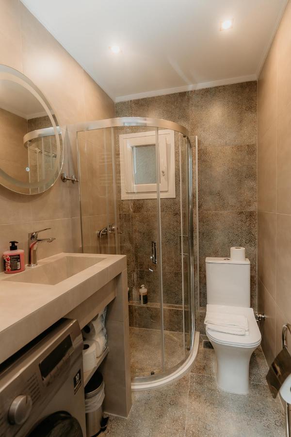 Satus Finem Egnatia'S Luxury Suite Thessaloniki Exterior photo